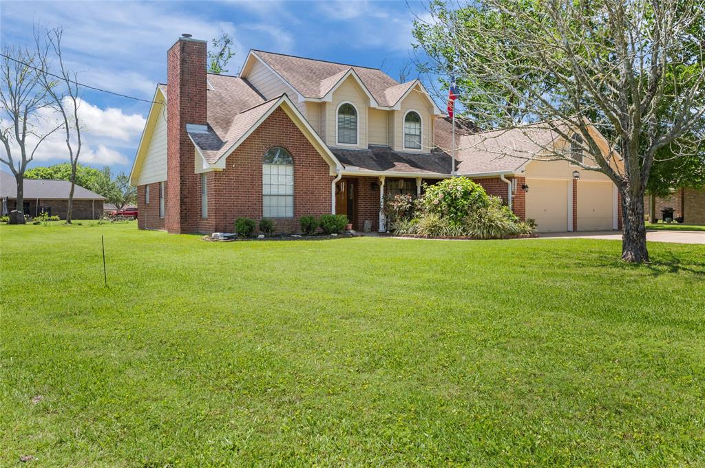5922 Redfish Run, Baytown, Texas image 1