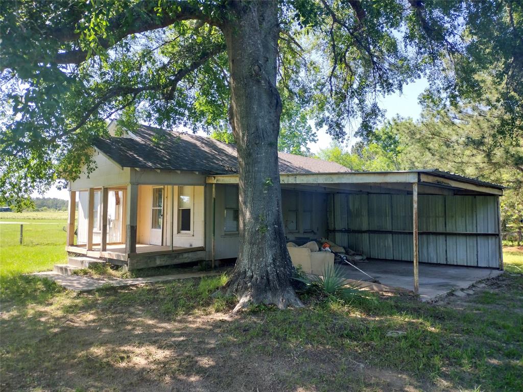 761 Longhorn Drive, Livingston, Texas image 6