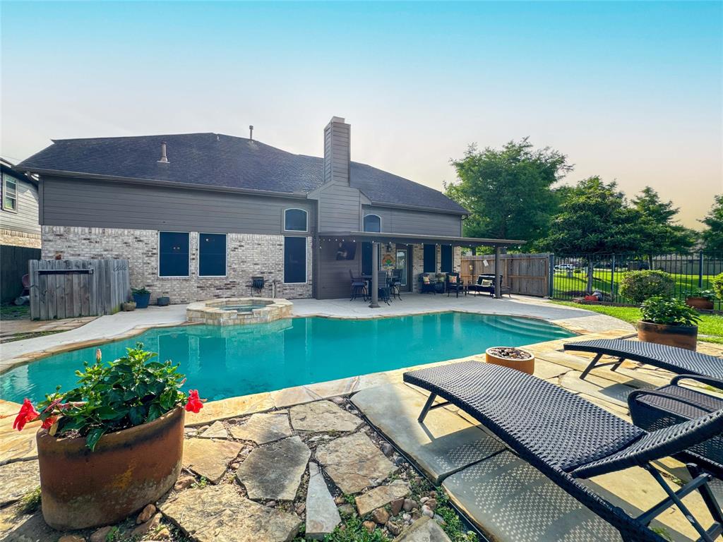 302 Magnolia Estates Drive, League City, Texas image 33
