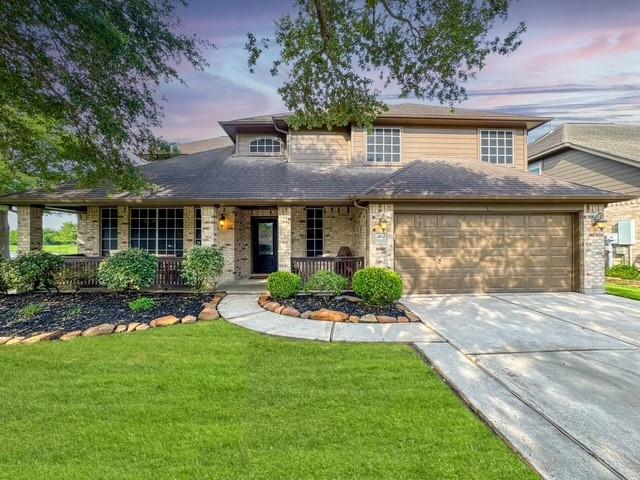 302 Magnolia Estates Drive, League City, Texas image 1
