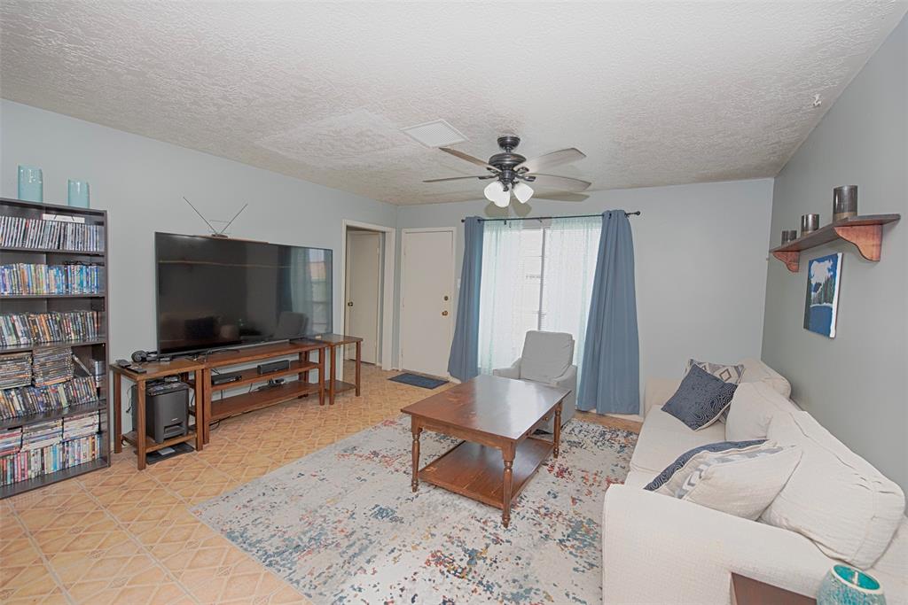 703 Avenue L, South Houston, Texas image 10