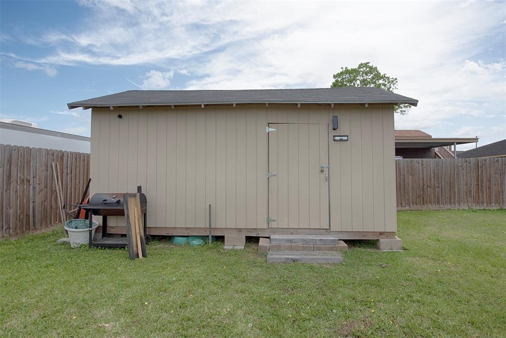 703 Avenue L, South Houston, Texas image 32