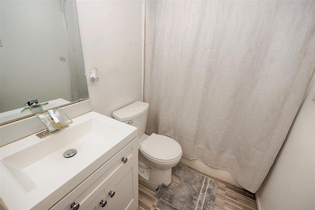 703 Avenue L, South Houston, Texas image 24