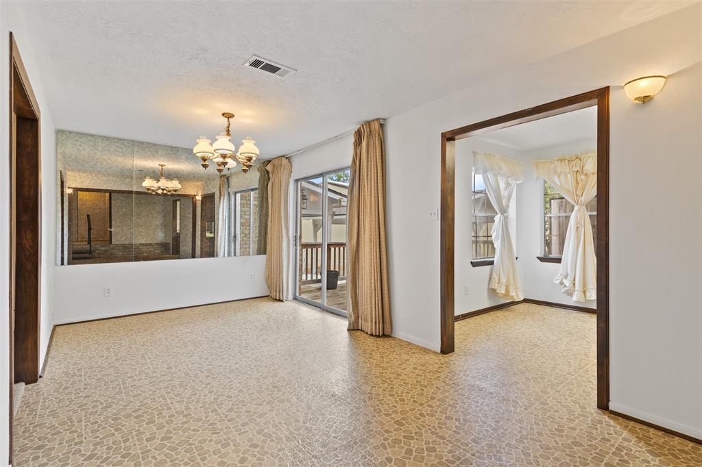 13750 Cedar Hill Drive