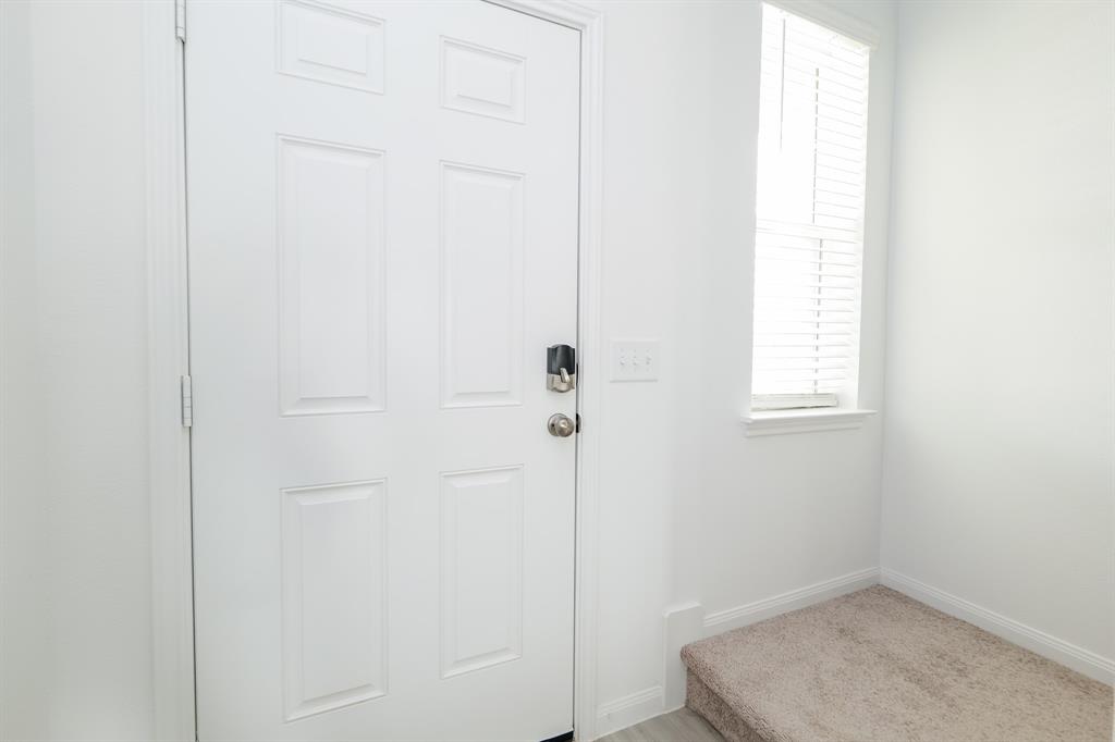 25442 Multiflora Drive