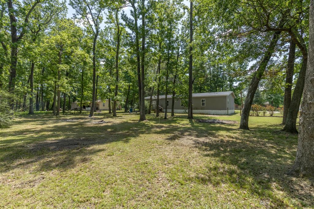 12207 Walraven Drive, Huffman, Texas image 28