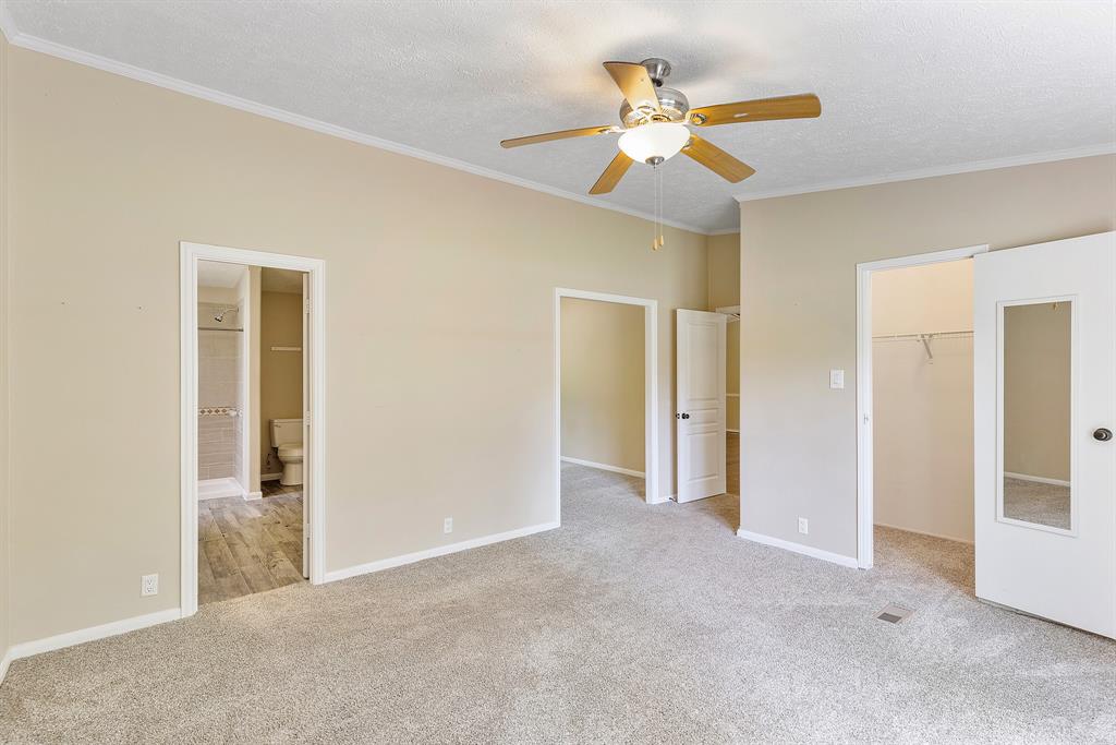12207 Walraven Drive, Huffman, Texas image 15