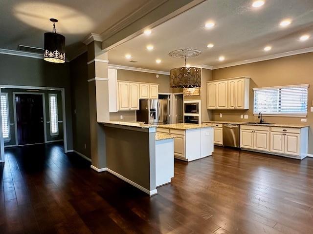2407 Florence Drive, League City, Texas image 7