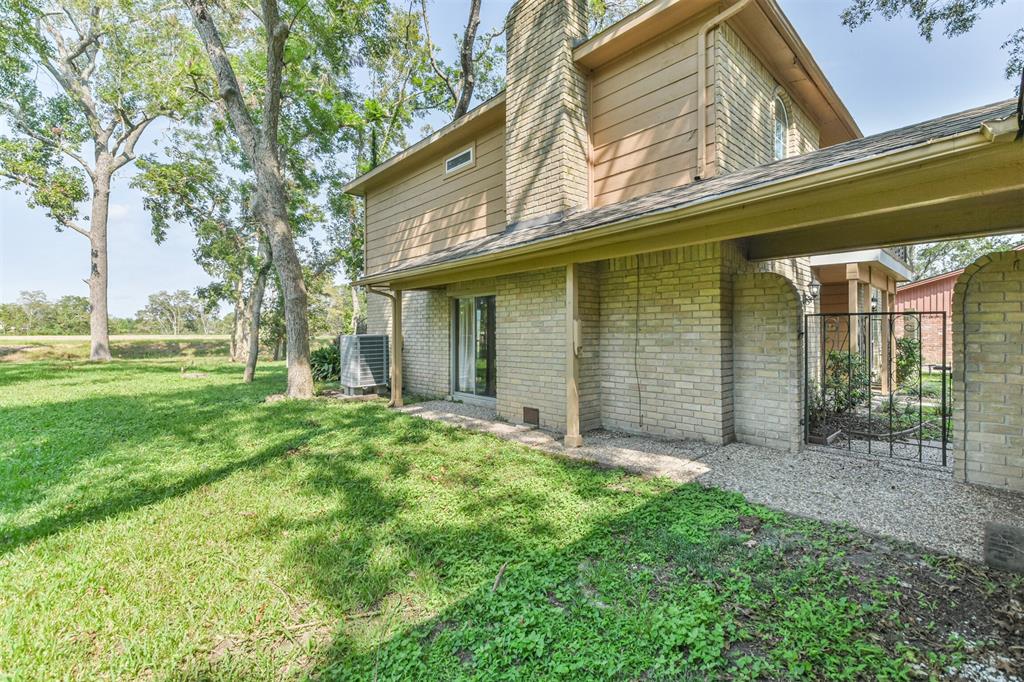 316 Saint Cloud Drive, Friendswood, Texas image 40