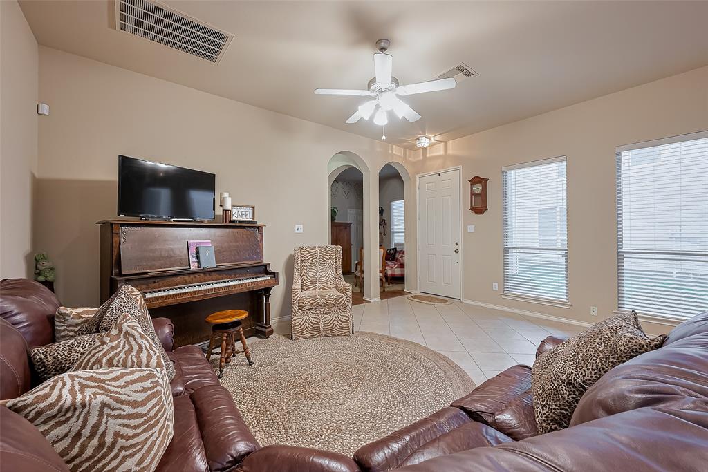 6715 Independence Boulevard, Baytown, Texas image 8