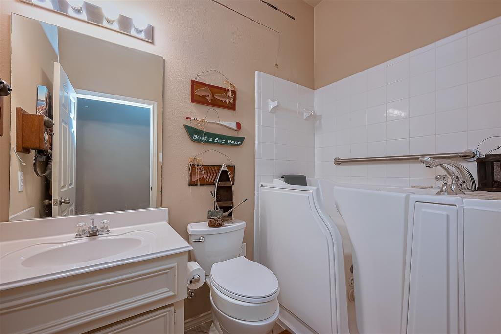 6715 Independence Boulevard, Baytown, Texas image 20