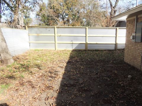 A home in Crockett