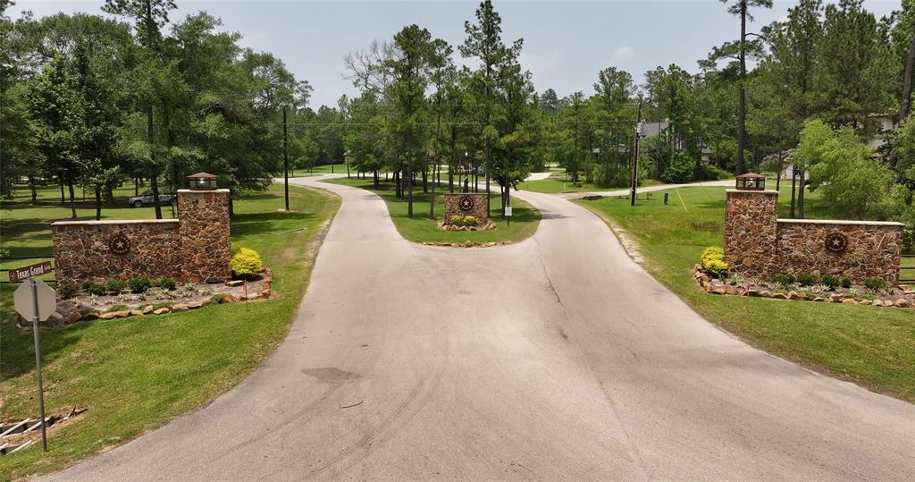 167 Winchester Road, Huntsville, Texas image 2