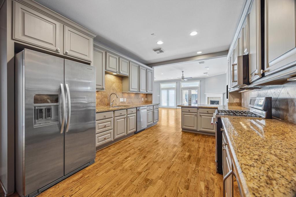 Houston, Texas 77007, United States, 3 Bedrooms Bedrooms, ,3 BathroomsBathrooms,Residential,Active,88763