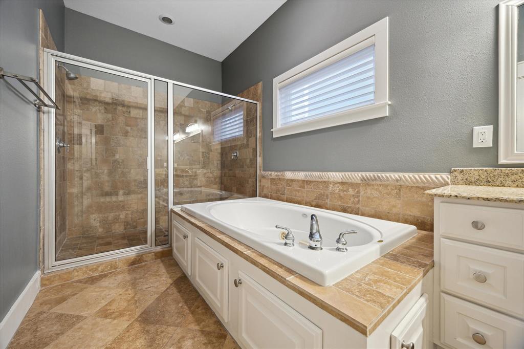 Houston, Texas 77007, United States, 3 Bedrooms Bedrooms, ,3 BathroomsBathrooms,Residential,Active,88763