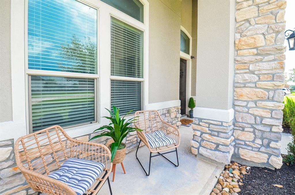 8811 Majesty Lane