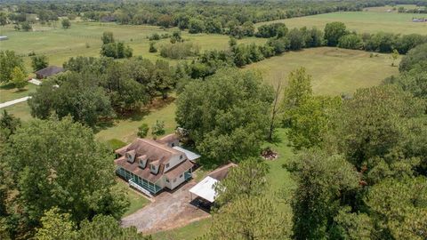 A home in Alvin