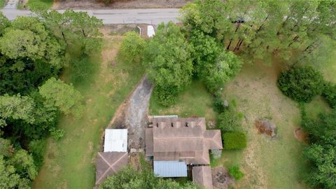 A home in Alvin