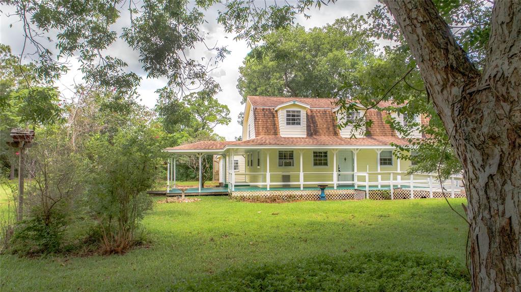 15586 County Road 436