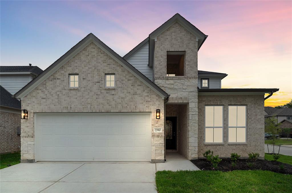 22910 Aspen Vista Drive, Spring, Texas image 1