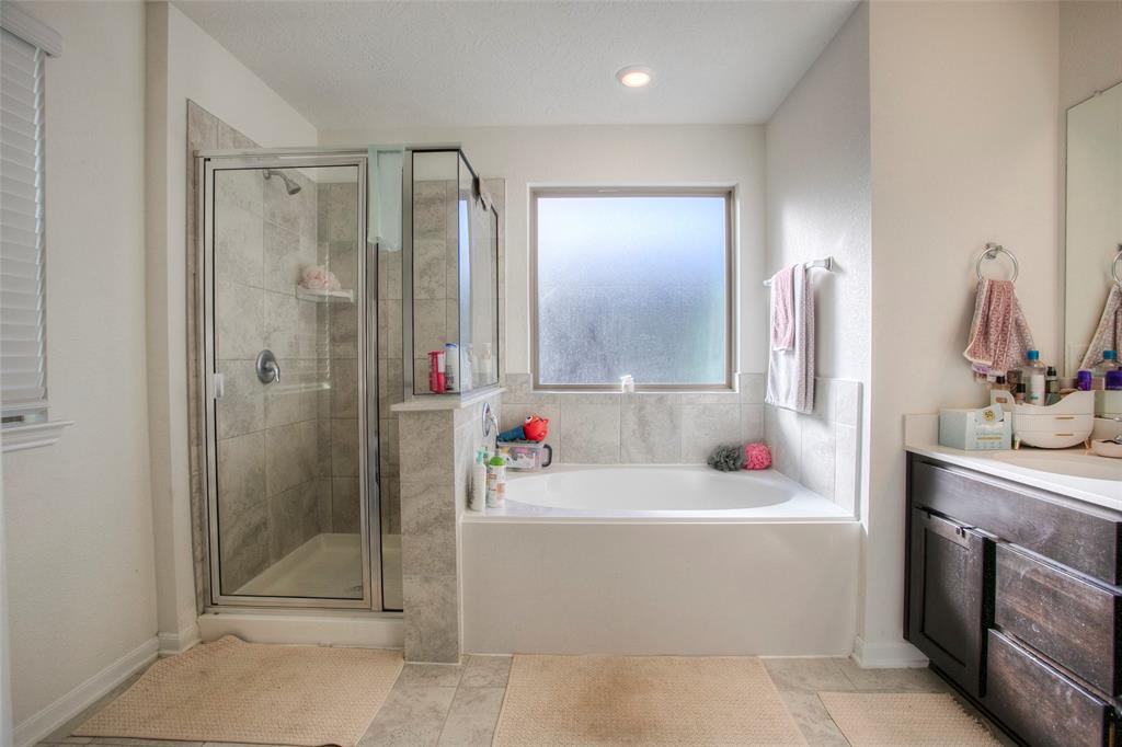 1925 Harmon Drive, Conroe, Texas image 30