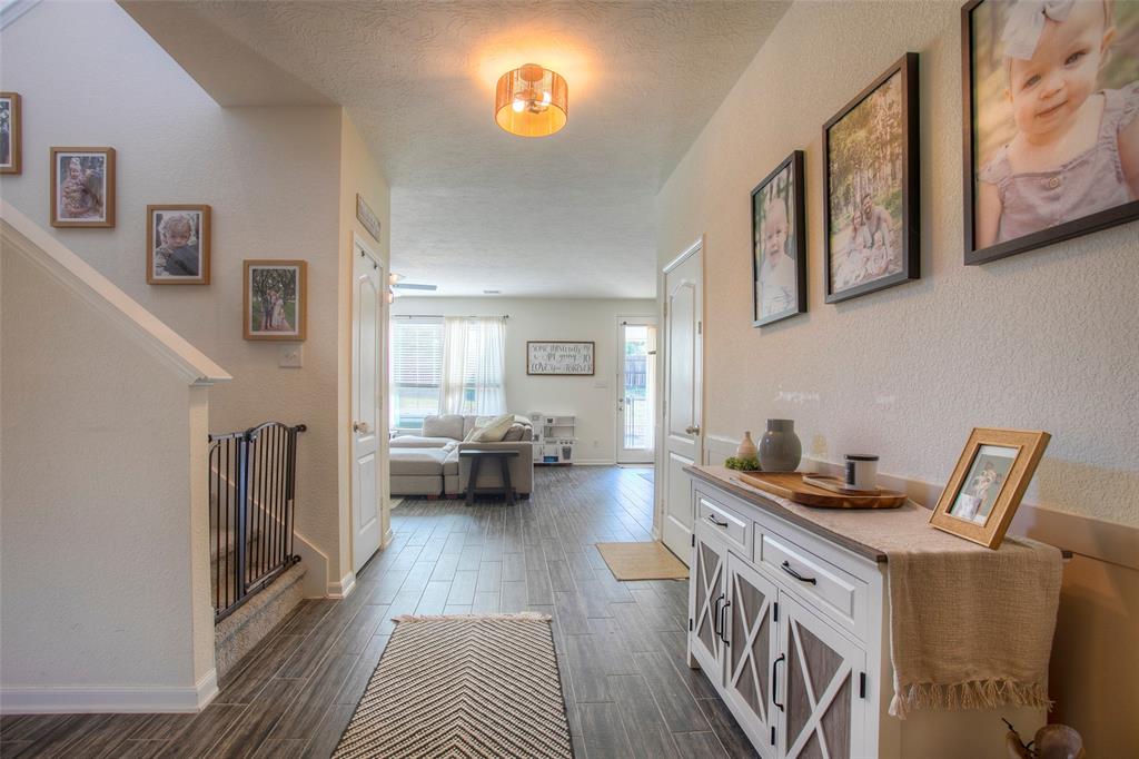 1925 Harmon Drive, Conroe, Texas image 4