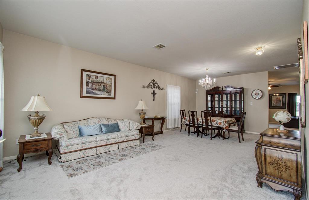 21522 Amesbury Meadow Lane, Spring, Texas image 3