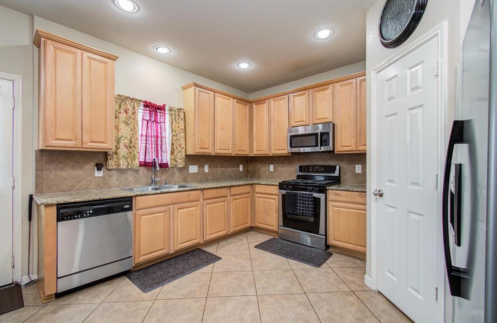 21522 Amesbury Meadow Lane, Spring, Texas image 24