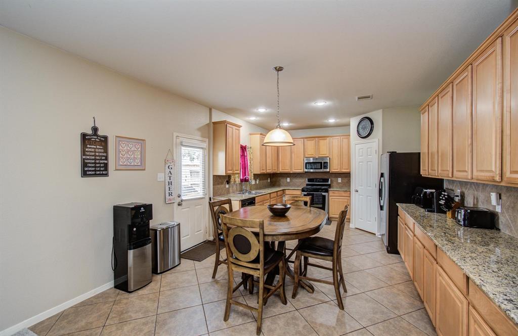 21522 Amesbury Meadow Lane, Spring, Texas image 23