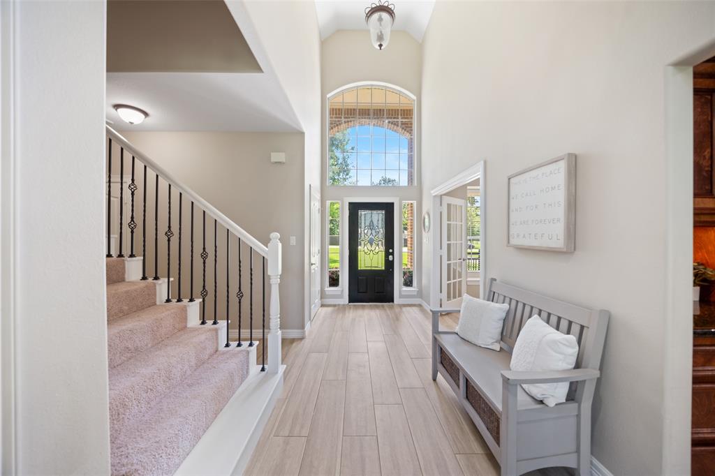 18882 Mystic Point