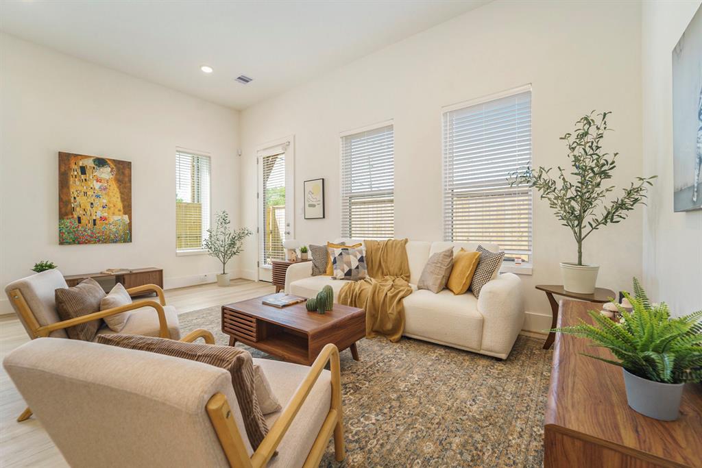864 Paul Quinn Street #F, Houston, Texas image 4