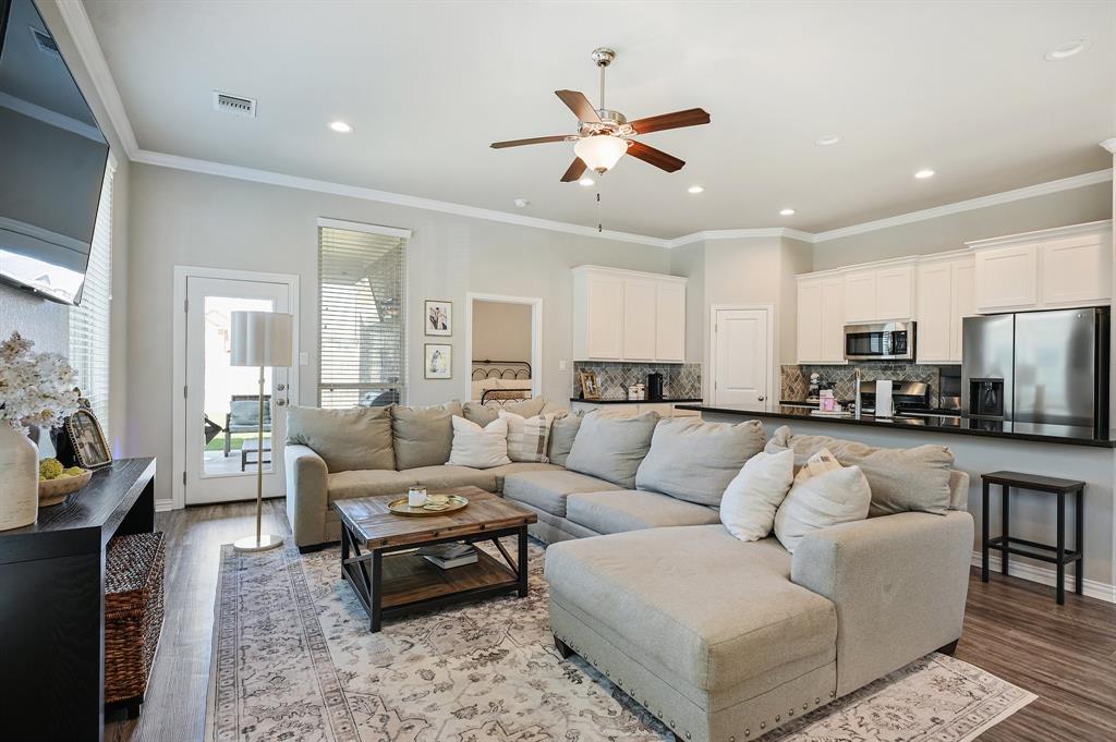6328 Eldora Drive, College Station, Texas image 4