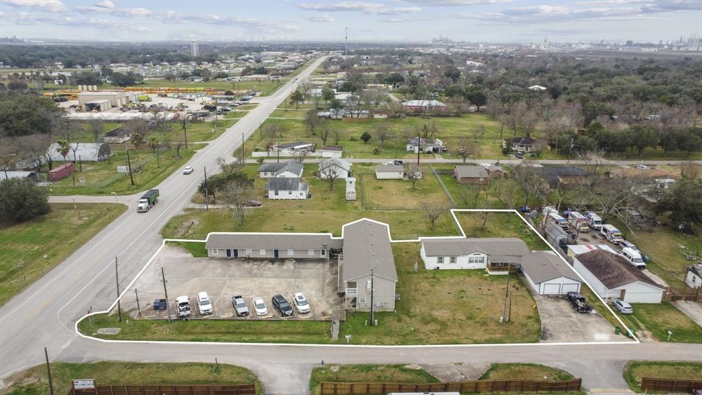 3527 Fm 523 Road