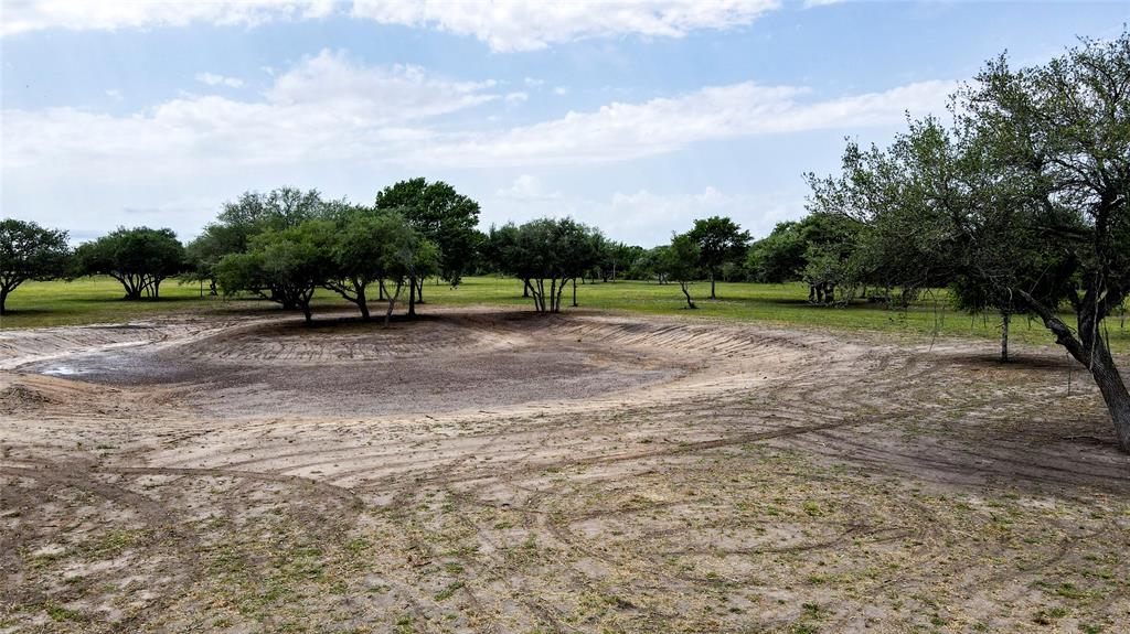 4918 317, Louise, Texas image 4