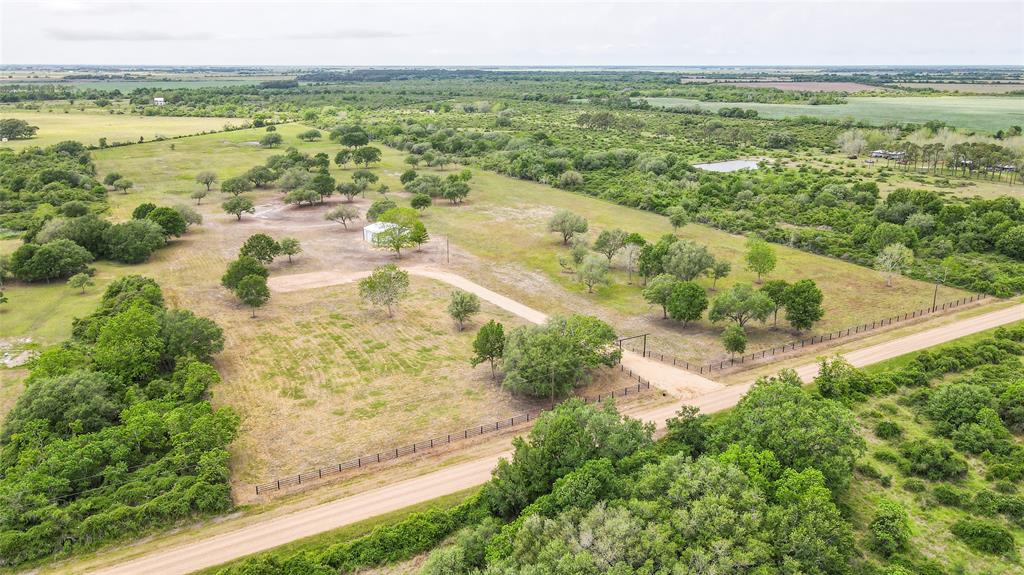 4918 317, Louise, Texas image 7