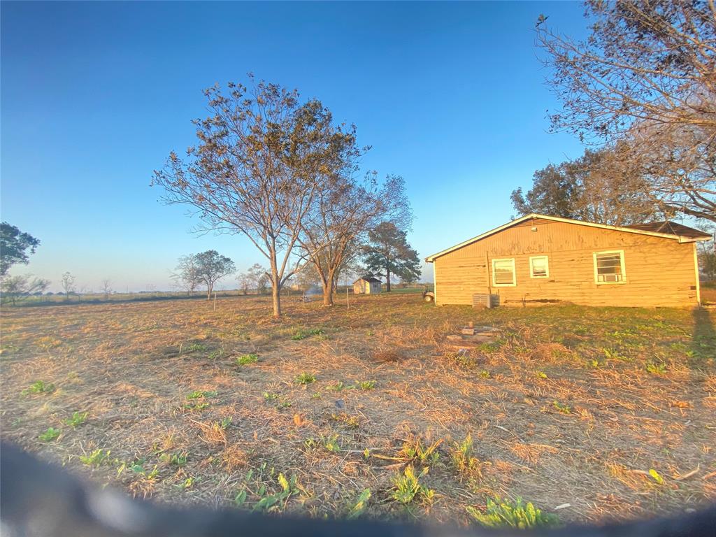 6514 Track Road, Beasley, Texas image 8