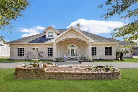 48 E Kitty Hawk Street Richmond TX 77406