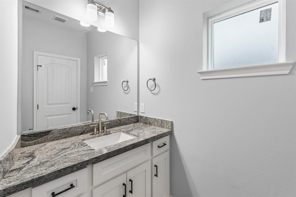377 Road 5102l, Cleveland, Texas image 36