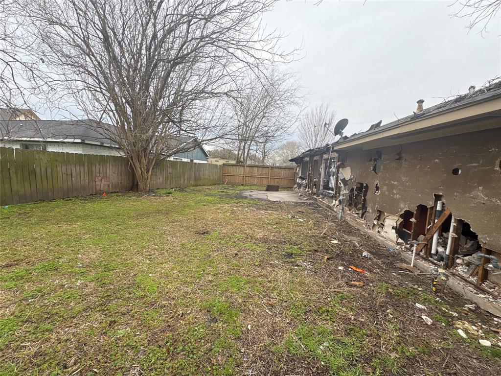7111 Towerview Lane, Houston, Texas image 8