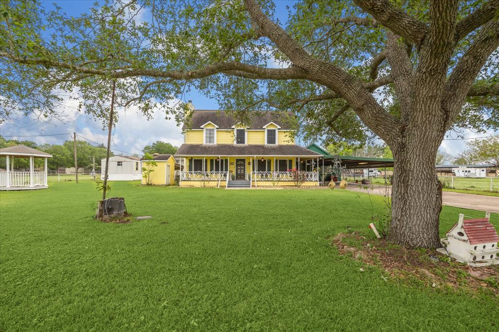 803 Hennesey Drive, Richmond, Texas image 1