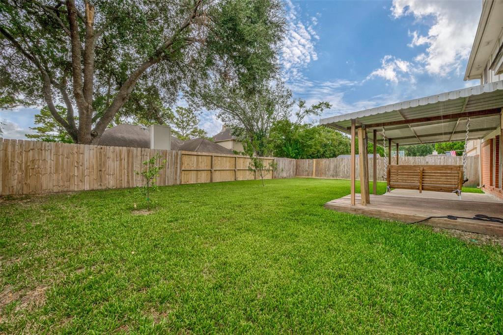 1203 Chesterwood Drive, Pearland, Texas image 40