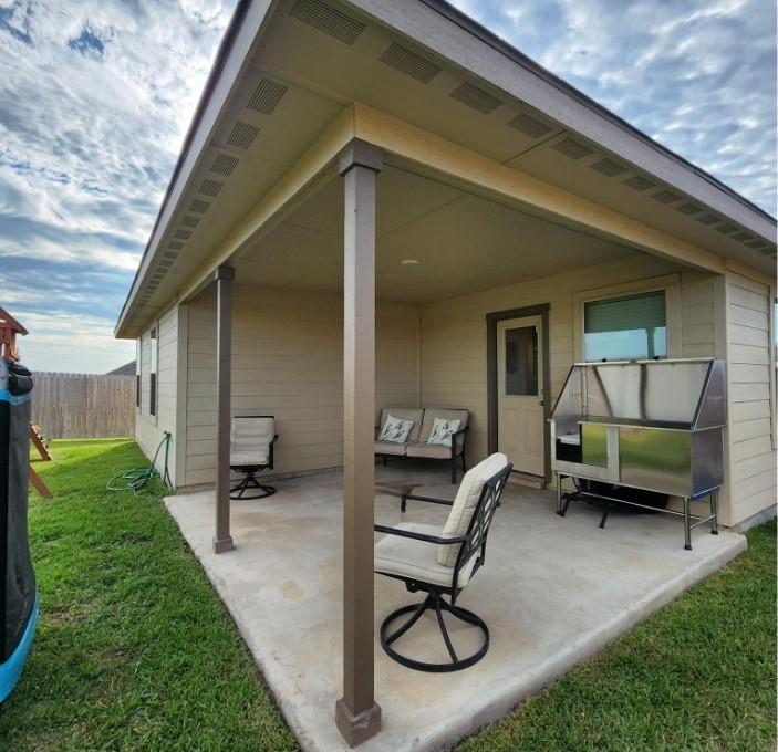 1028 Davy Street, Brenham, Texas image 32