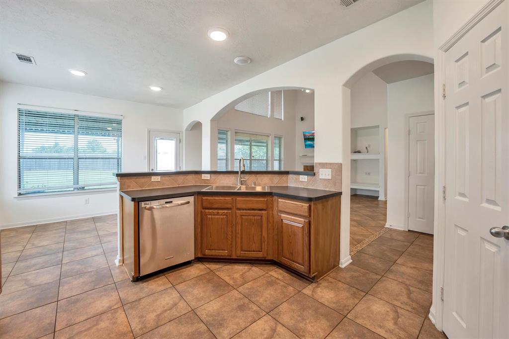 12139 Canyon Arbor Way, Houston, Texas image 12