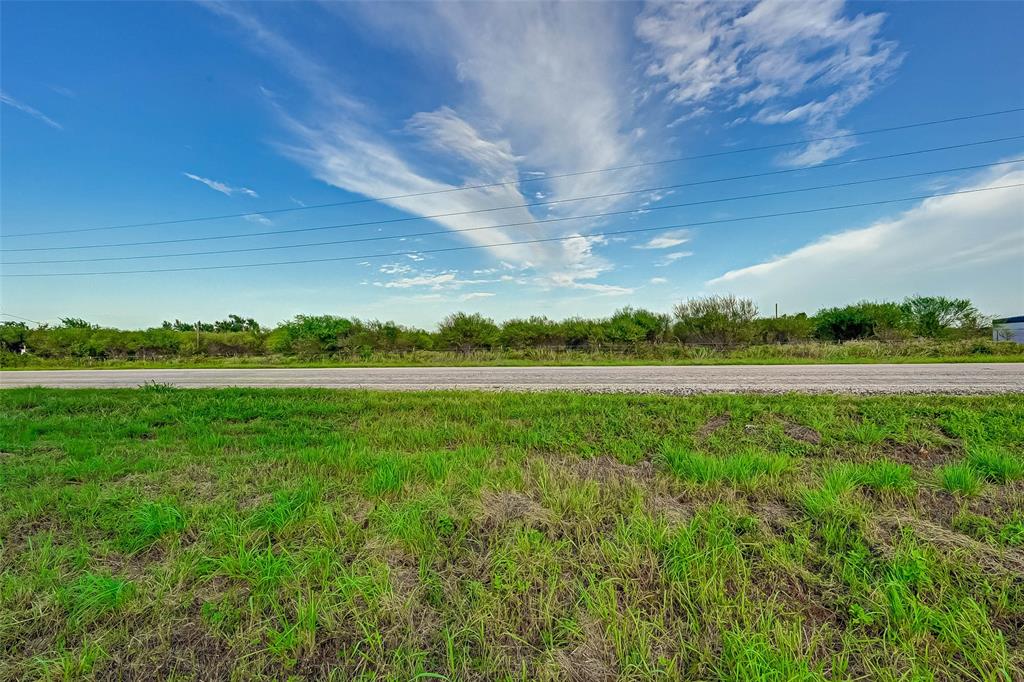 1226 Fm 331 Road, Sealy, Texas image 6