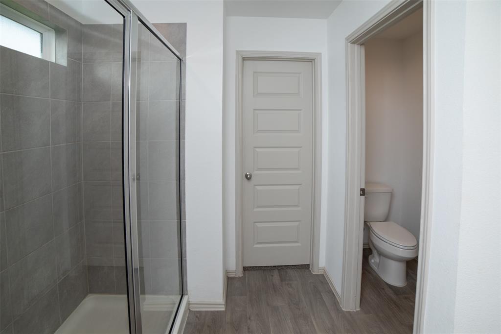 1255 Waterside Trace Trce, Sealy, Texas image 12