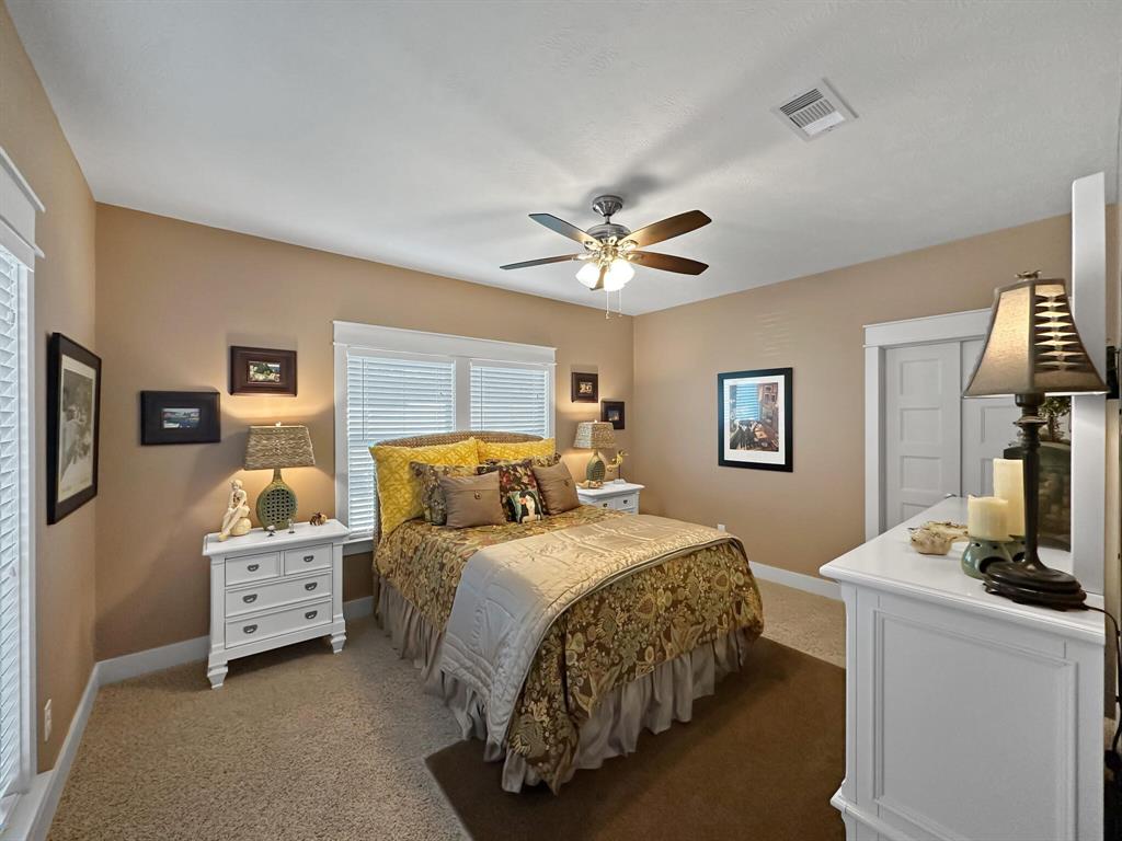 883 Townsend Drive, Crystal Beach, Texas image 31