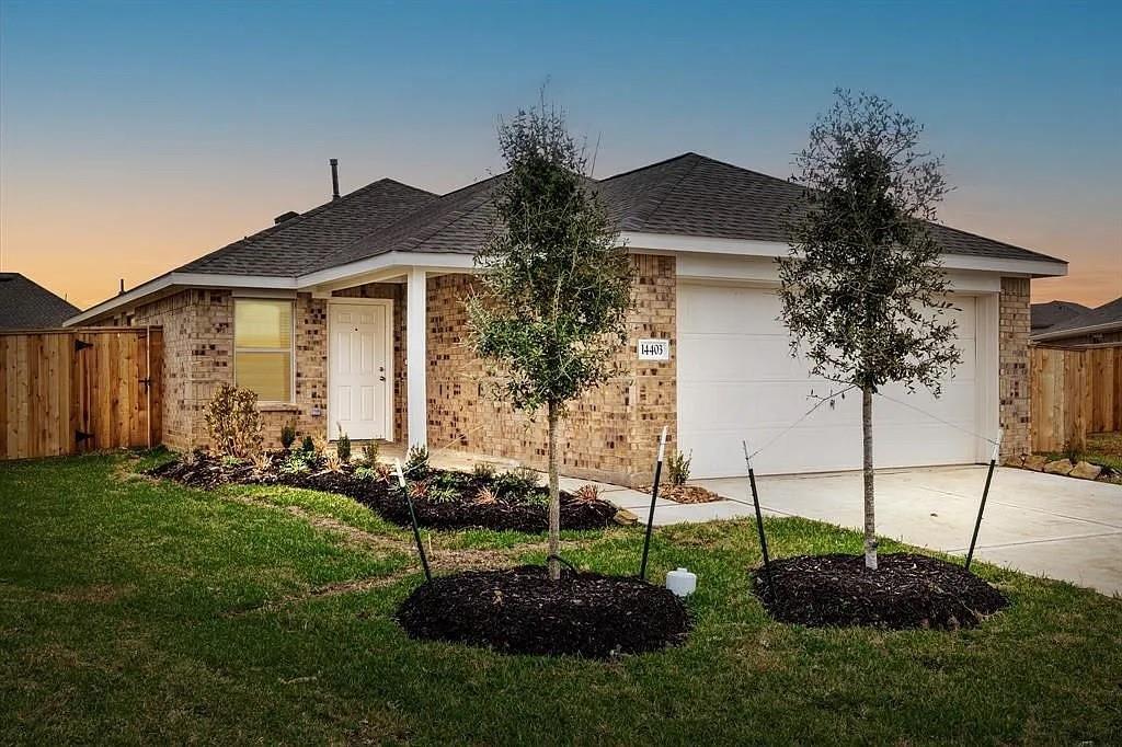14403 Woodcott Warren Way, Rosharon, Texas image 1