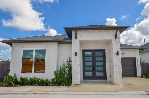 Photo of 18526 Bridgeway Lane, Richmond, TX 77407 (MLS # 53970408)