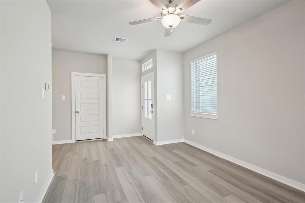 537 Morning Tide Lane, Kemah, Texas image 15