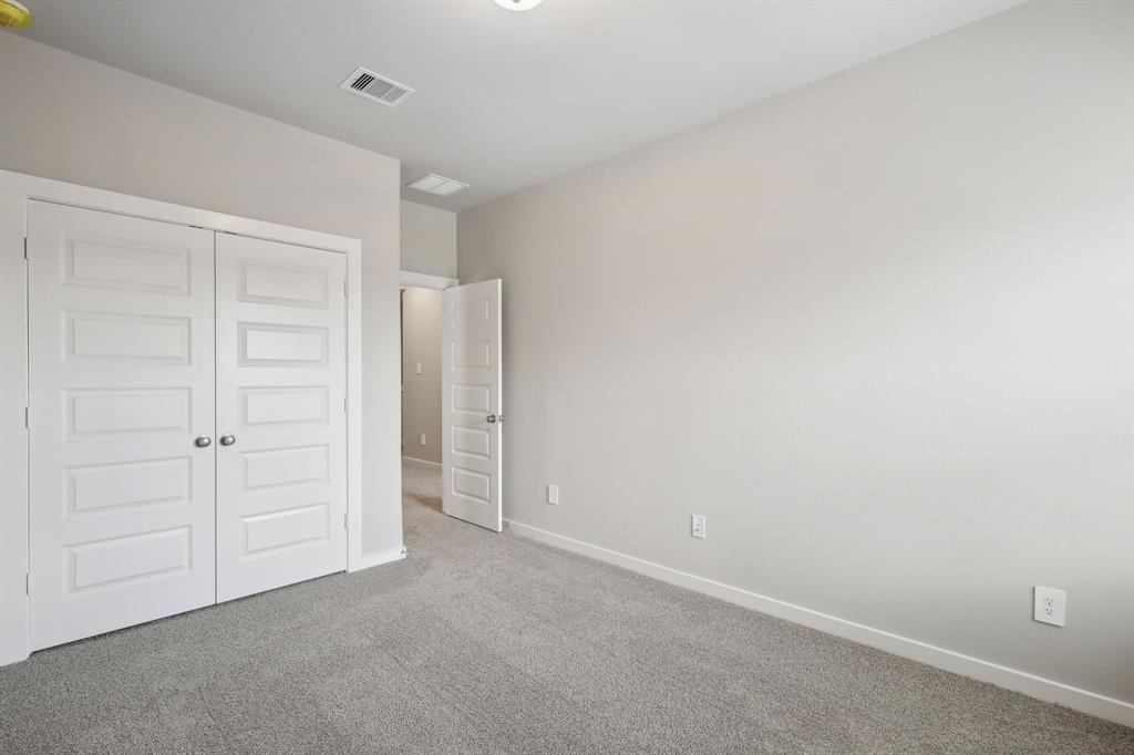 537 Morning Tide Lane, Kemah, Texas image 37